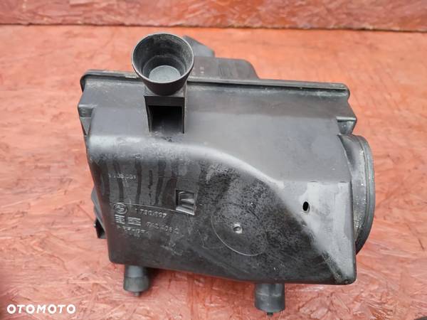 BMW E36 ORYGINALNA PUSZKA FILTRA POWIETRZA DO SILNIKA M52B20 / M50B20 / NV O NR. 1 740 138 OEM - 10