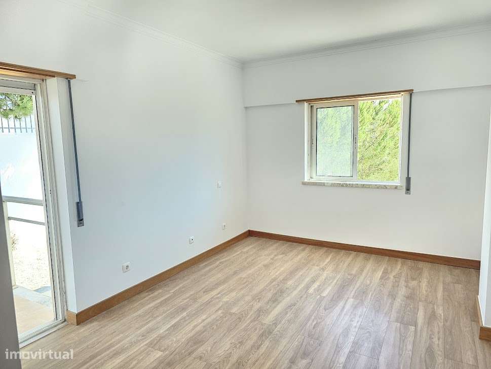Excelente Apartamento T3 com ótimas áreas no Estoril - Grande imagem: 5/23