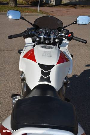 Honda CB - 4