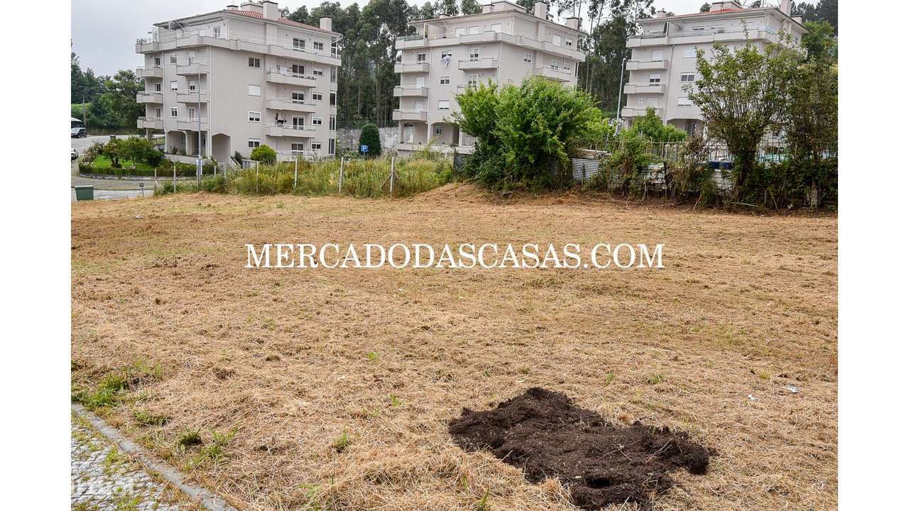Terreno em Macieira de Sarnes para construção - Grande imagem: 4/6