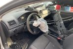 Radio cd Volkswagen VW Golf 5  [din 2003 pana  2009] seria Hatchback 5-usi 1.9 TDI 4Motion MT (105 - 8