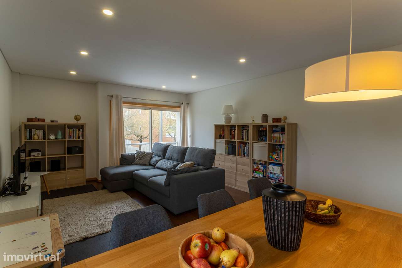 Apartamento T2 como novo em Vilar do Paraíso - Grande imagem: 2/27