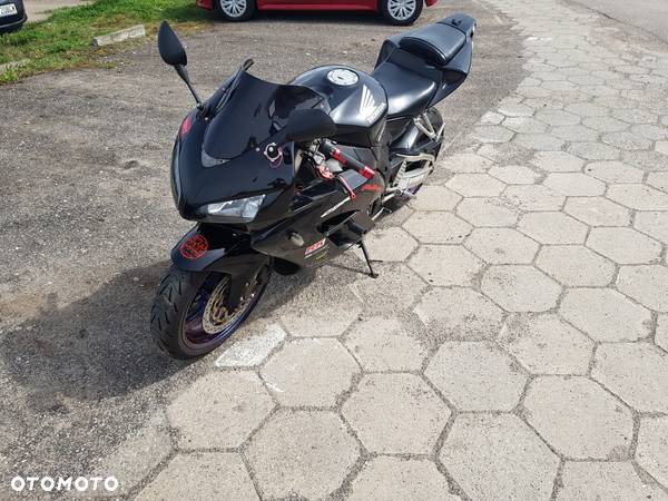 Honda CBR - 2