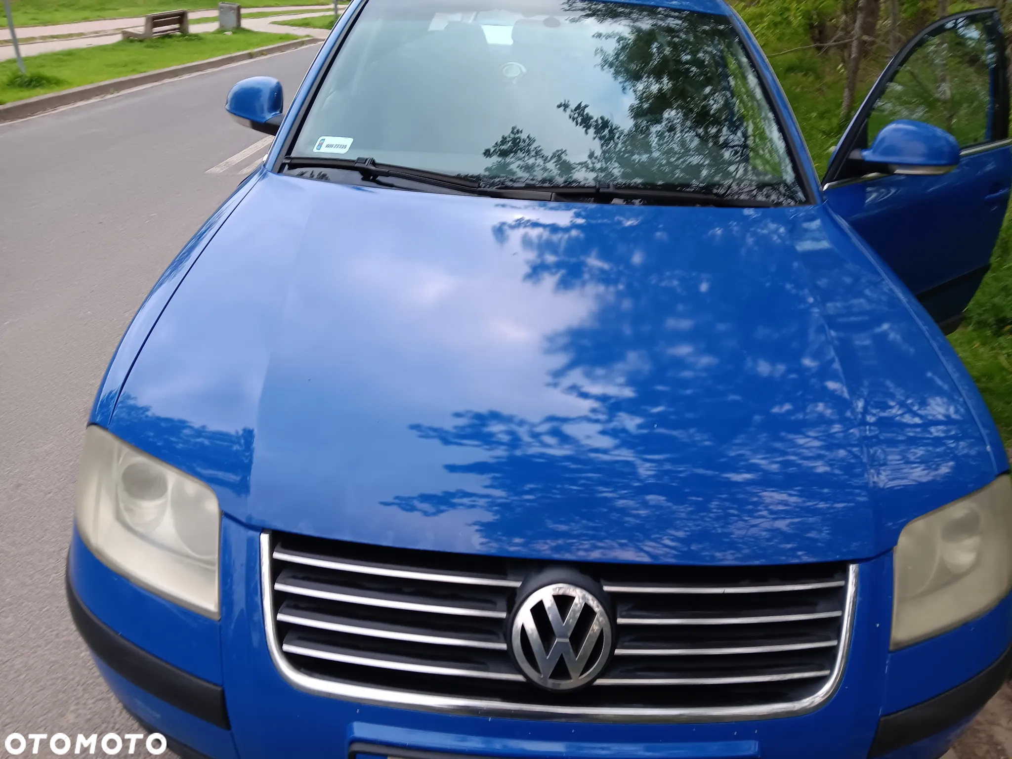 Volkswagen Passat 1.9 TDI Comfortline - 14