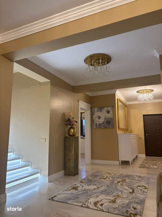 Casa ultrafinisata, cu piscina, prima inchirere! - Imagine principală: 4/17