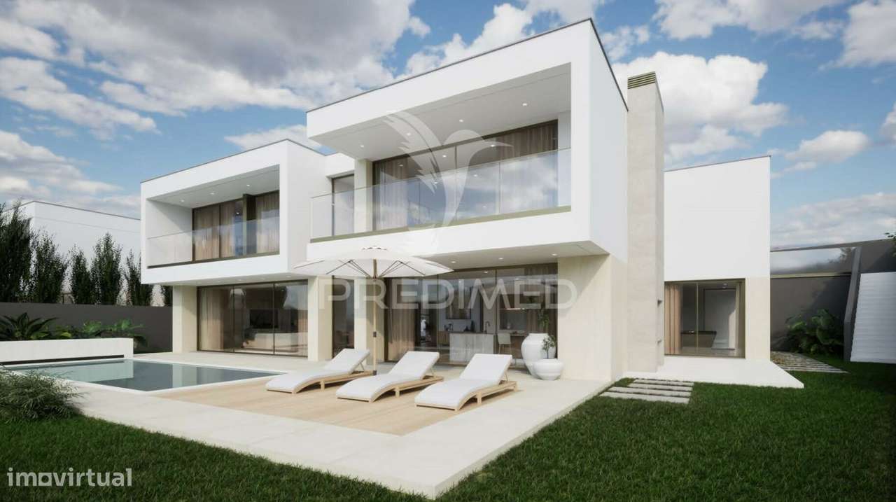 Moradia 3 suítes piscina e localização privilegiada! - Grande imagem: 2/29