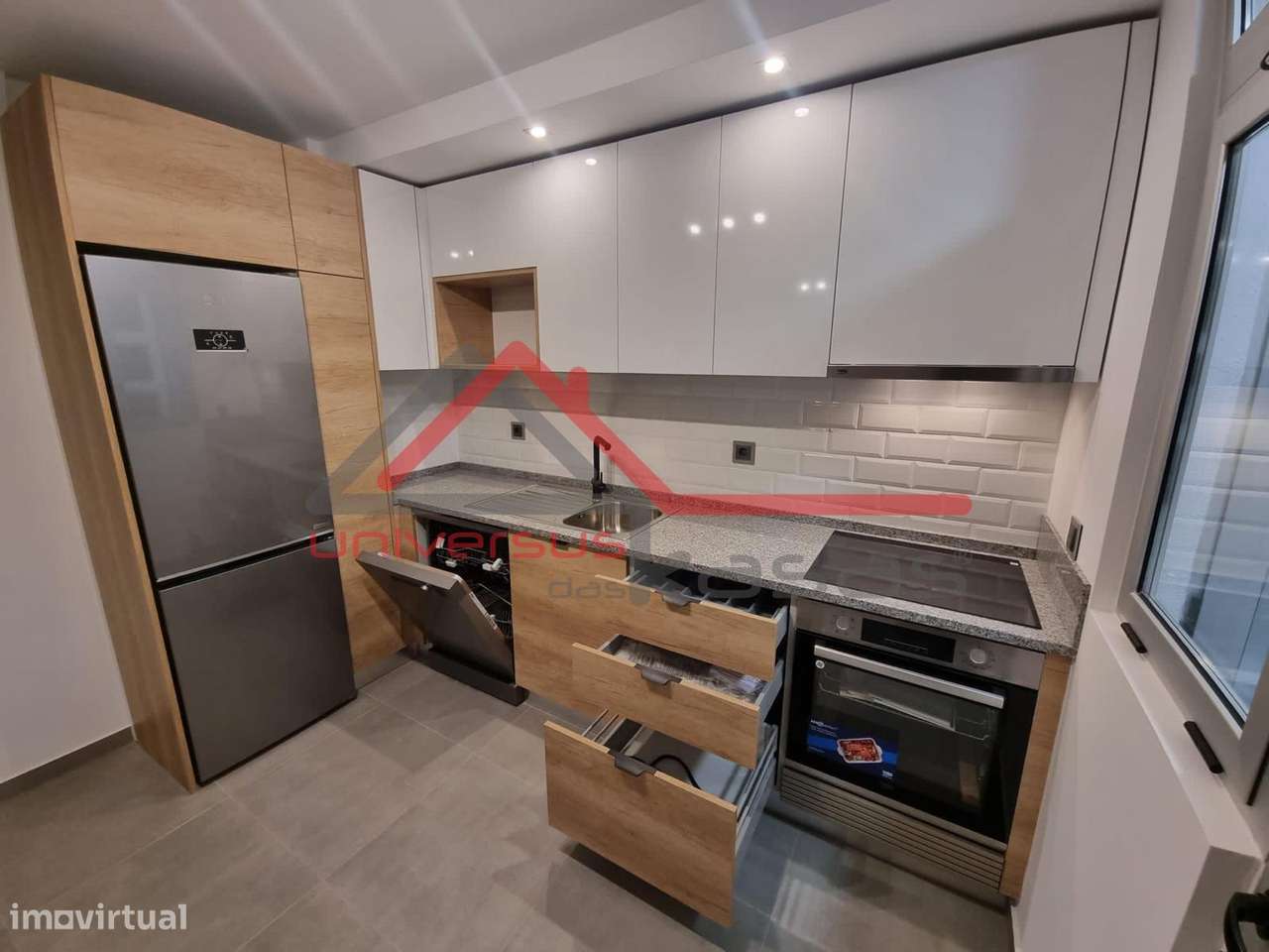 Apartamento T2 Renovado em Setúbal - Grande imagem: 2/18