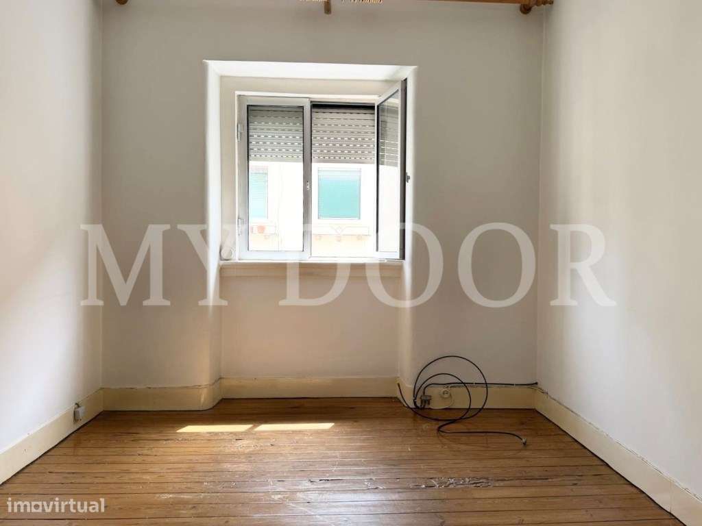 Apartamento T2 - Moscavide - 2º Andar - OPORTUNIDADE-19