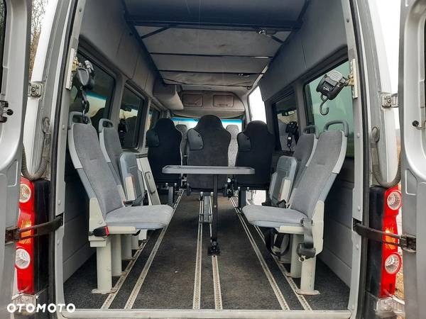 Volkswagen Crafter 2,5 TDI - 12