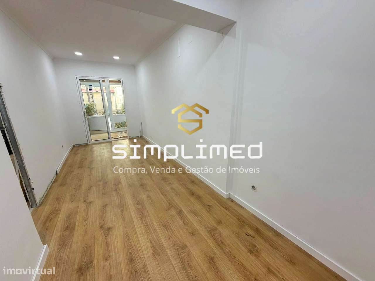 T3 Renovado na Baixa da Banheira-14