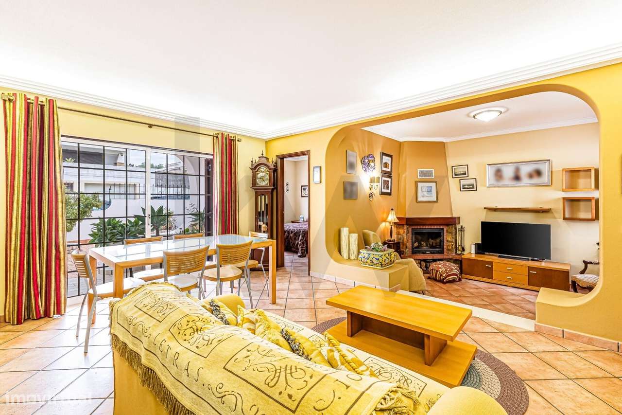 Moradia T4+1 na Freguesia de Alvor com ótimos espaços exteriores - Grande imagem: 4/38