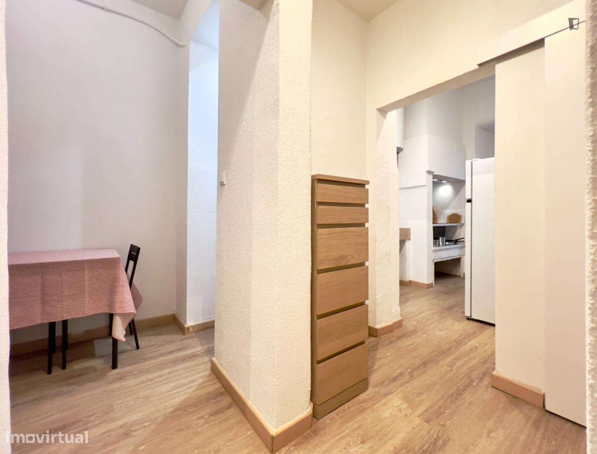 Quarto - localizado em Arroios Lisbon - Grande imagem: 4/10