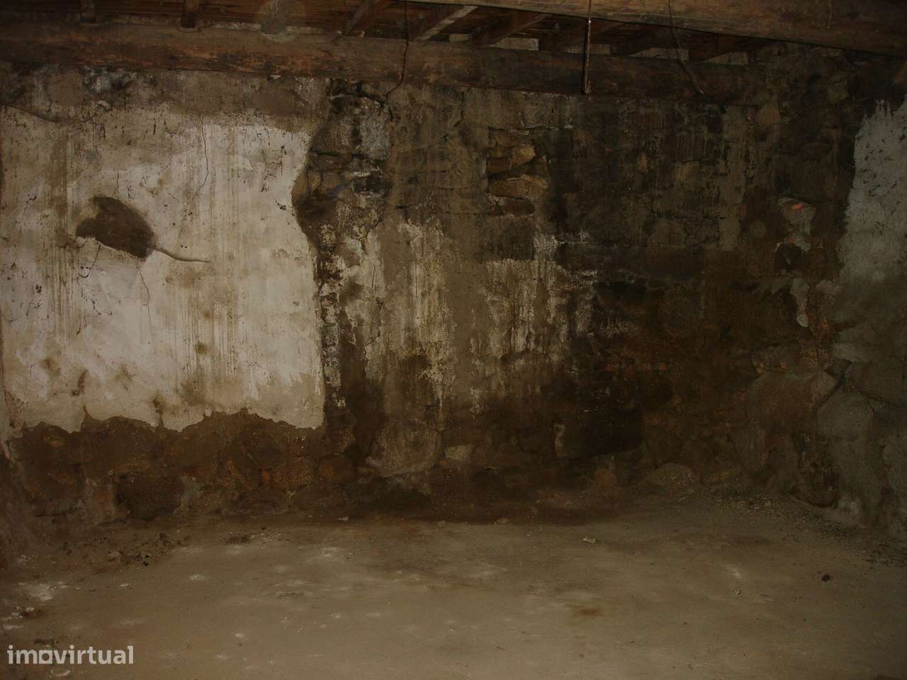 Moradia para Restaurar, Urrós, Mogadouro-5