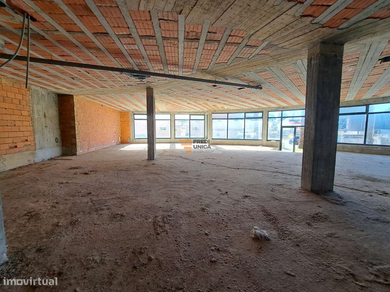 Loja frente 35 metros Madalena-20