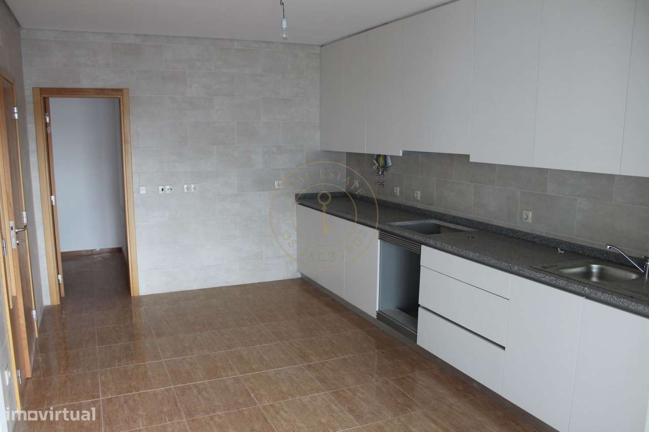 Apartamento T3 Parada de Cima-8