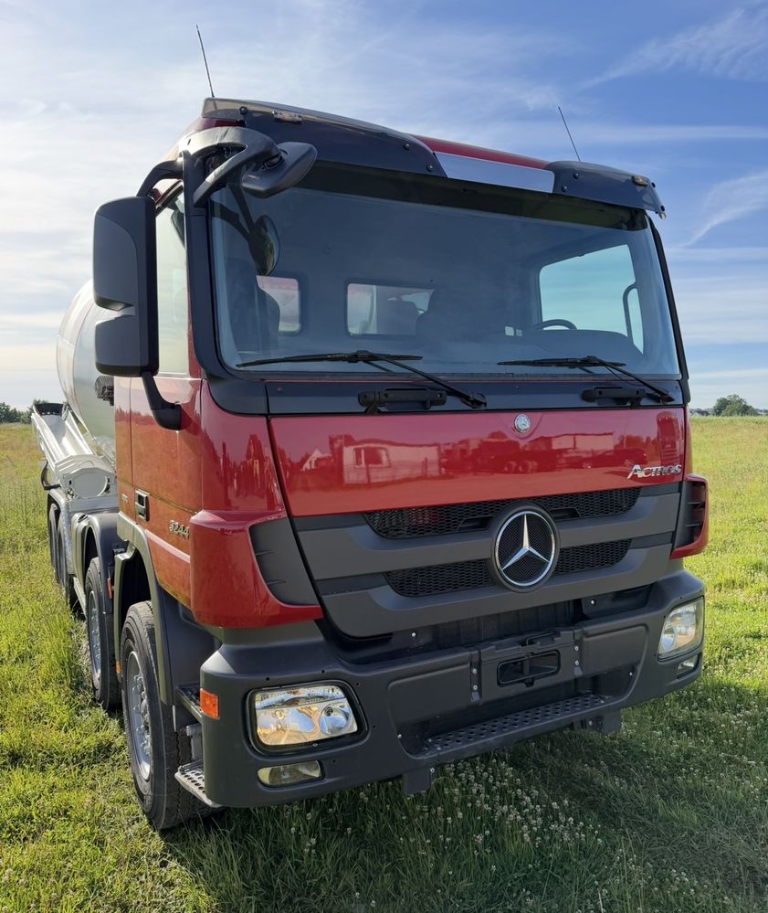 Mercedes-Benz Actros 1977