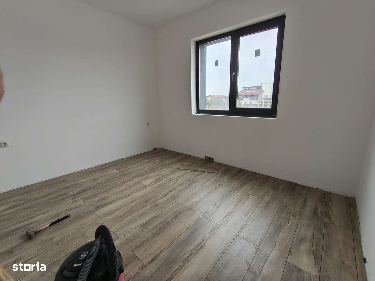 Vila Eleganta 4 Camere, Finisata la Cheie, Teren 362 mp - Imagine principală: 4/10