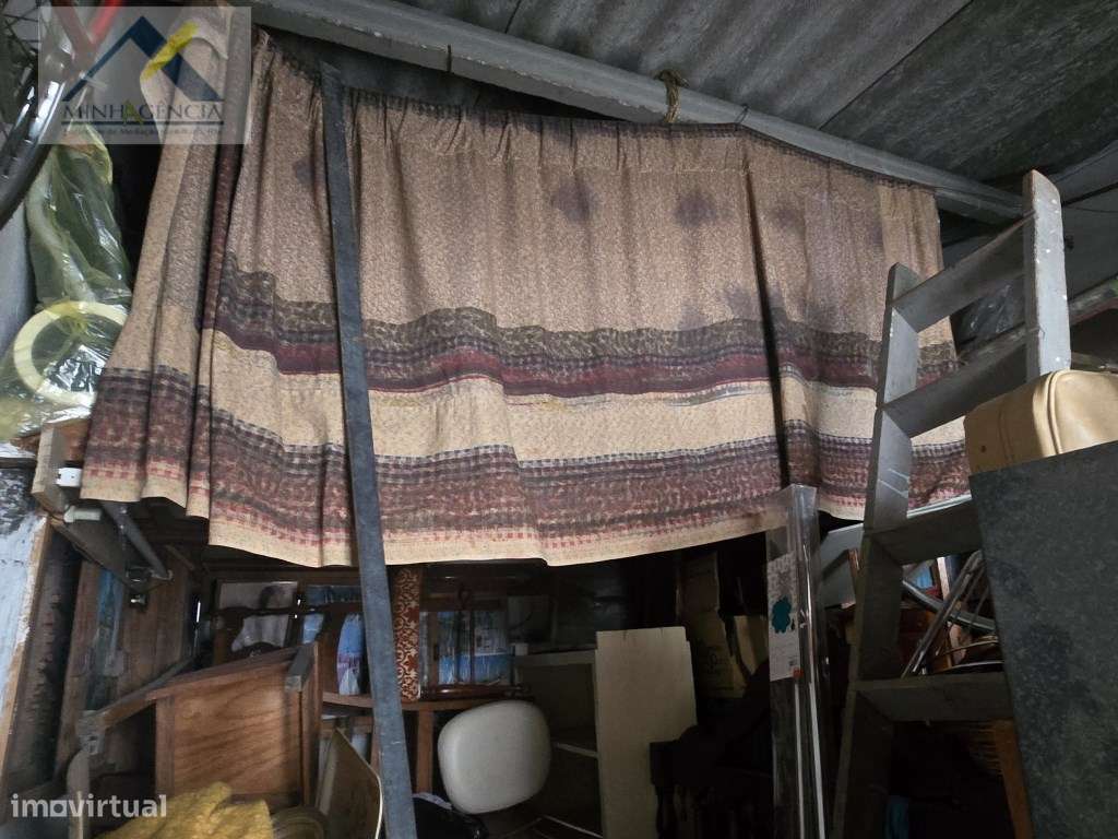 Garagem em Alto do Seixalinho no Barreiro - Grande imagem: 4/8