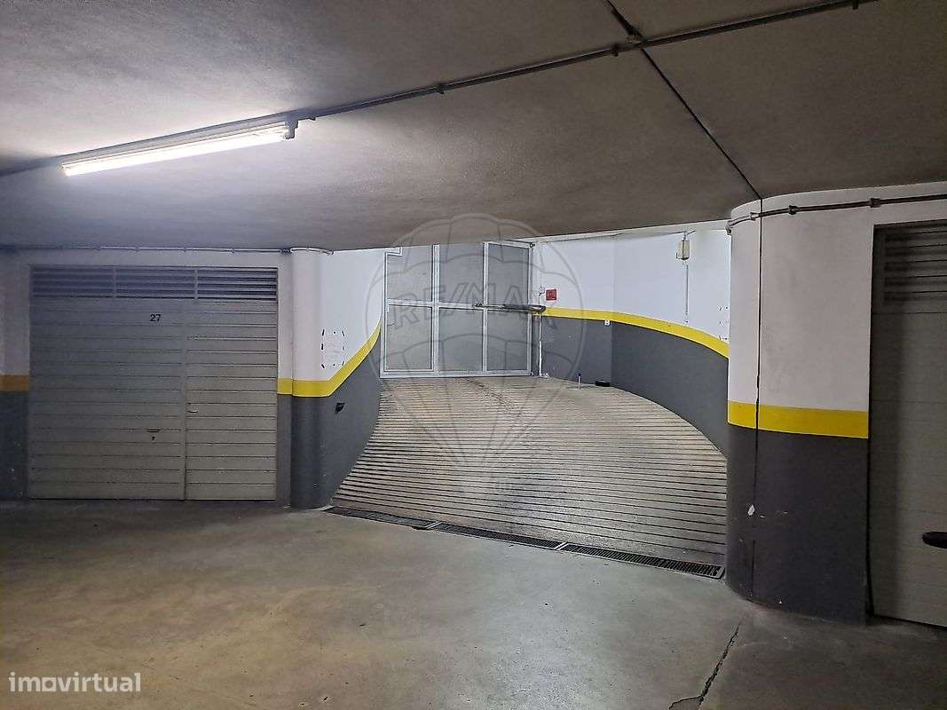 Garagem  para venda - Grande imagem: 2/5