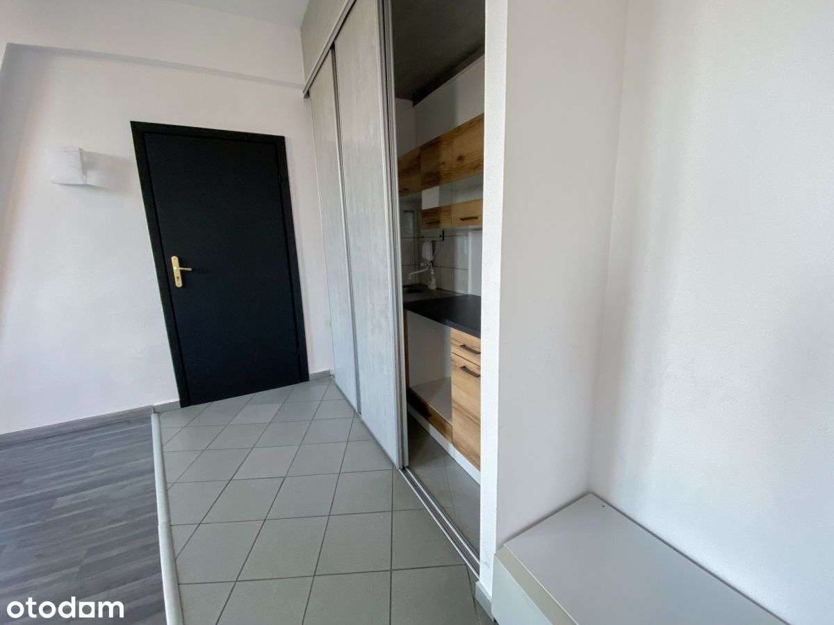 w pobliżu Dtś i A4. lokal na wyłączność - Pełny obrazek: 5/10