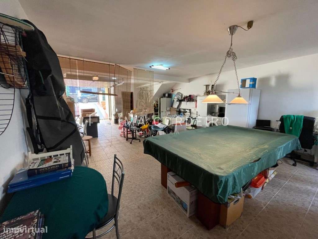 Excelente Moradia T3+1 com garagem em zona privilegiada-28