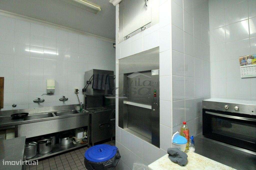 Moradia para investimento  Ideal para Alojamento Local / Eventos - Grande imagem: 4/28