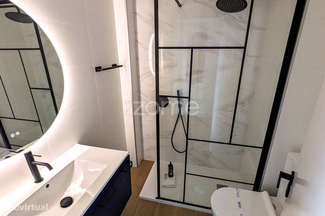 T0 Estúdio Rua Miguel Bombarda | Centro do Porto com Alto Potencial - Grande imagem: 5/18