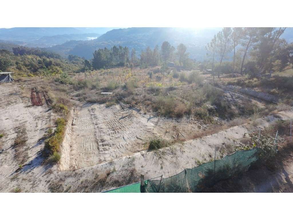 Terreno com Projeto Aprovado Vista Serra da Aboboreira e Marão-34