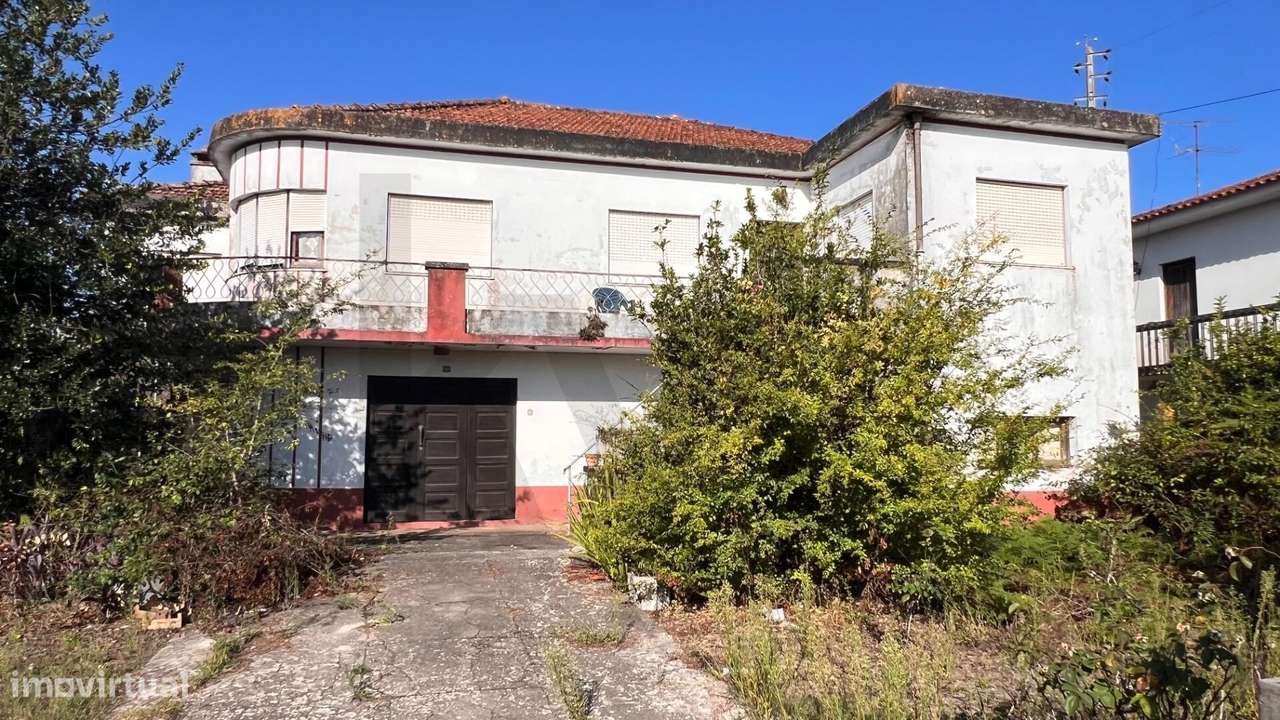 Moradia T5 para Remodelação | 238 m2 | Terreno 2.214 m2 | Vagos, Aveir - Grande imagem: 2/23