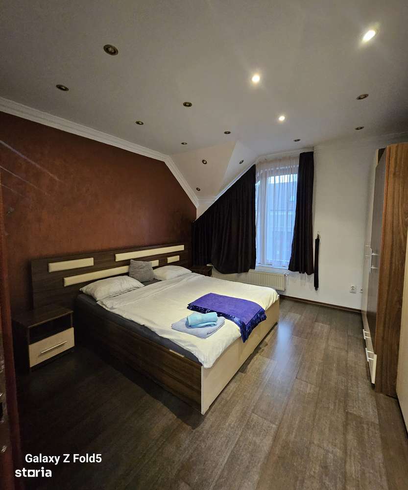 Casa tip townhouse, ideala pentru studenți / familie/ firme - Imagine principală: 3/20