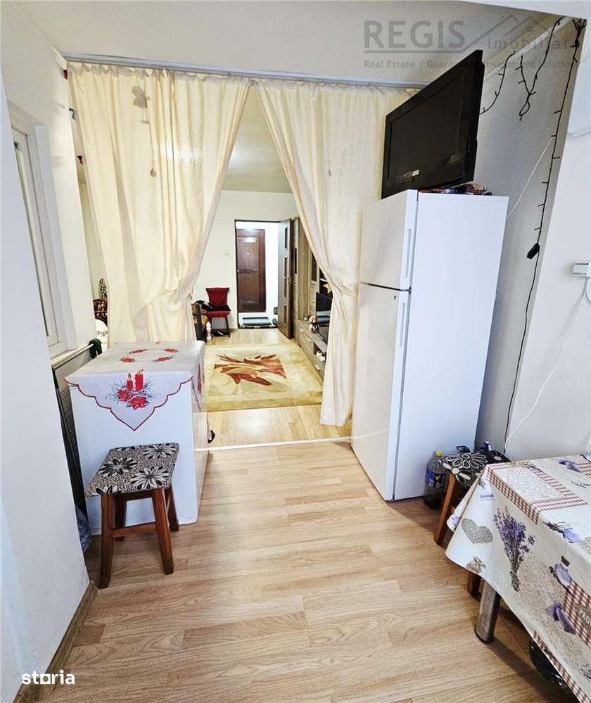 Garsoniera mobilata si utilata ASTRA-4