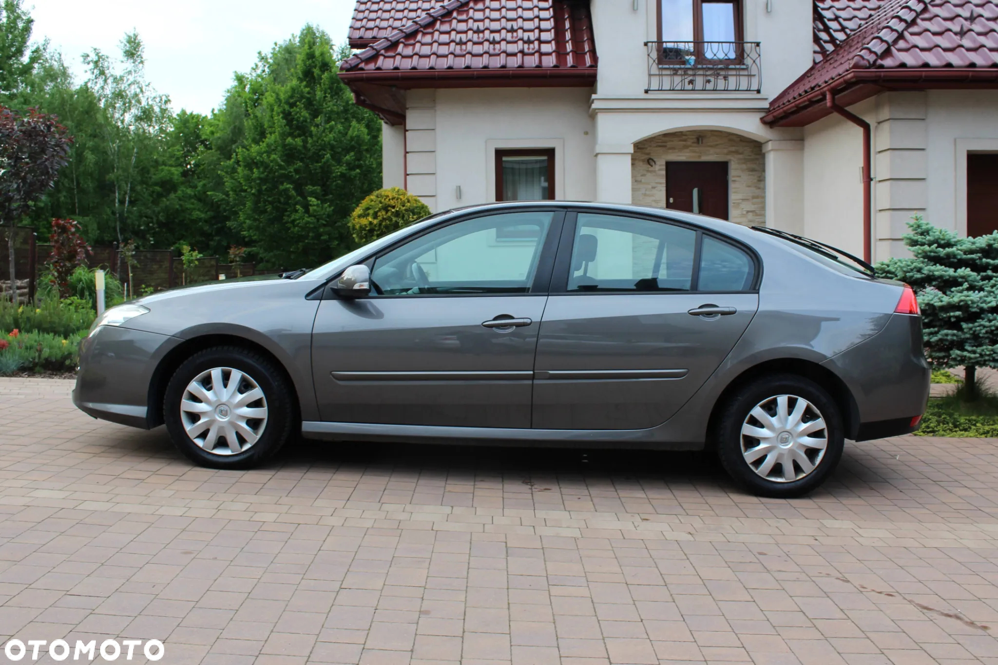 Renault Laguna 1.6 16V 110 Expression - 6