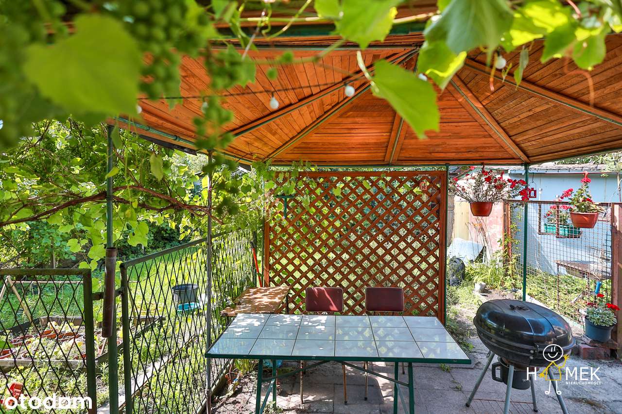 Duże Mieszkanie z Jeszcze Większym Potencjałem w Okazyjnej Cenie!-10