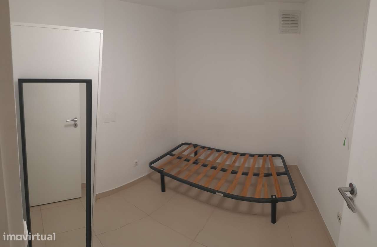 Loja C/ Cave + Garagem Box-10