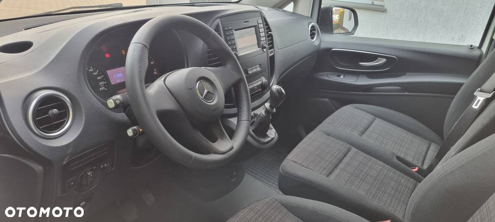 Mercedes-Benz Vito - 5