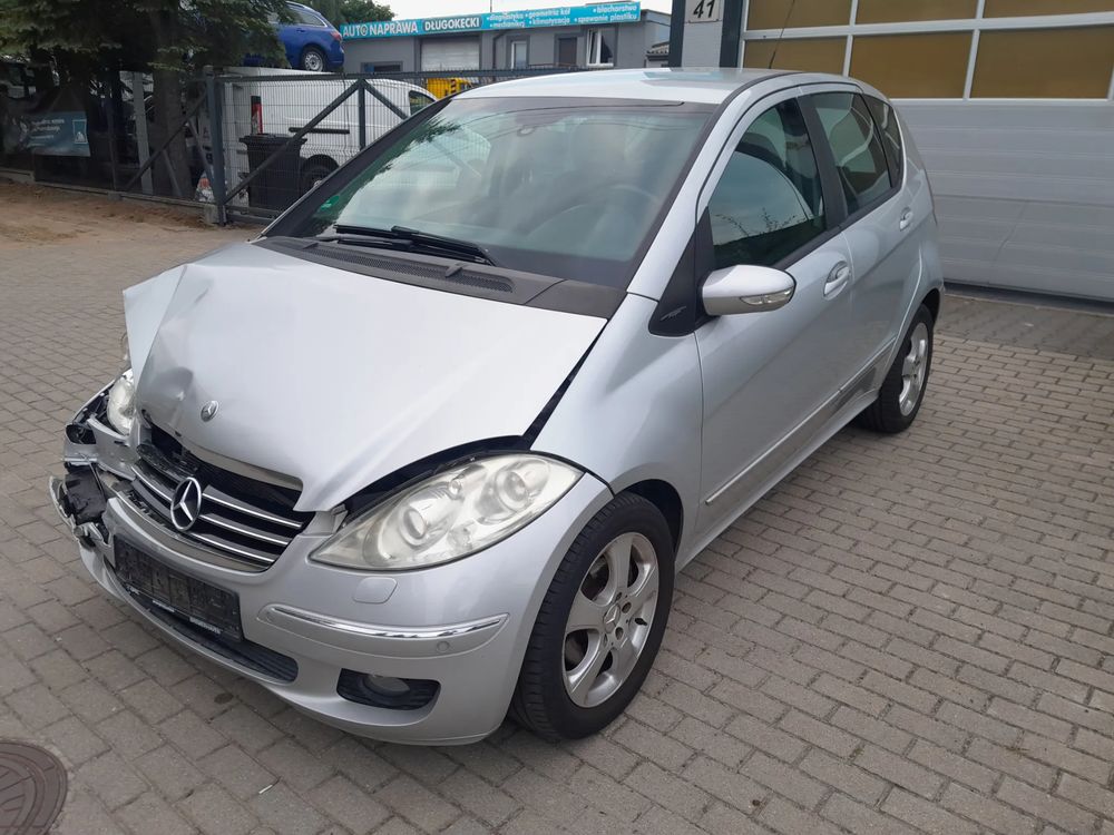Mercedes-Benz A W169 (2004-2012) 170 Avantgarde 2005