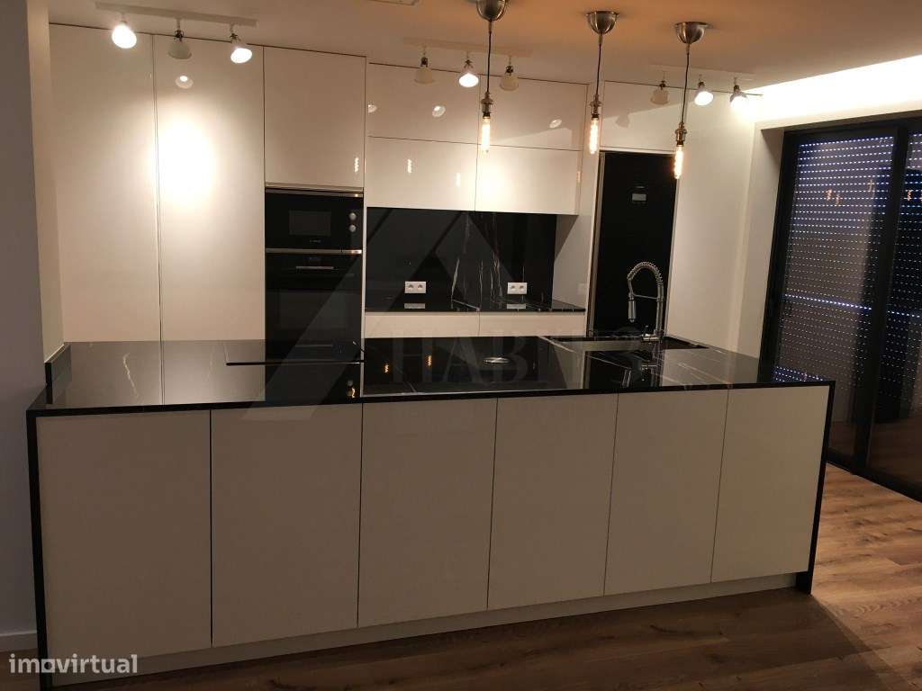 Apartamento T3 na Baldrufa - Grande imagem: 2/31