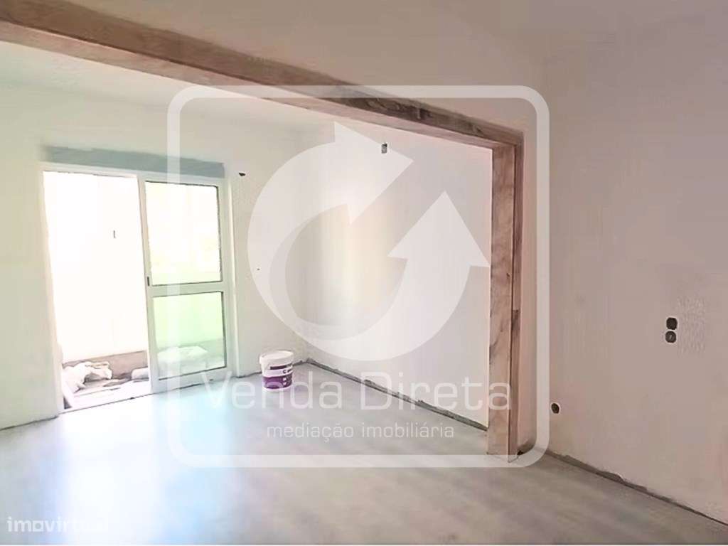 Apartamento T2 Totalmente Remodelado - 2º piso - Setúbal. - Grande imagem: 4/15