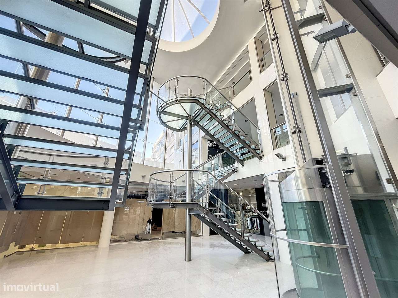 Loja no centro da cidade-15