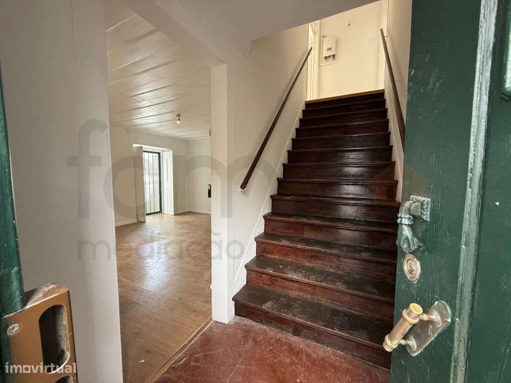 Moradia T3 No Centro de Vila Nogueira De Azeitão - Grande imagem: 2/45