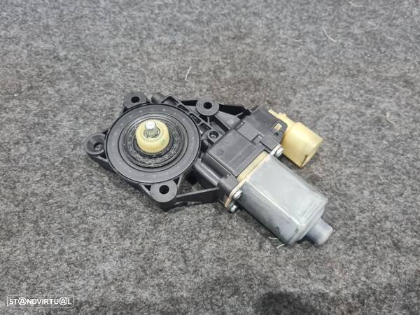 MOTOR SISTEMA ELEVADOR VIDROS FRENTE FRONTAL DIREITO BOSCH 0130822381 MINI COOPER ONE R56 - 3