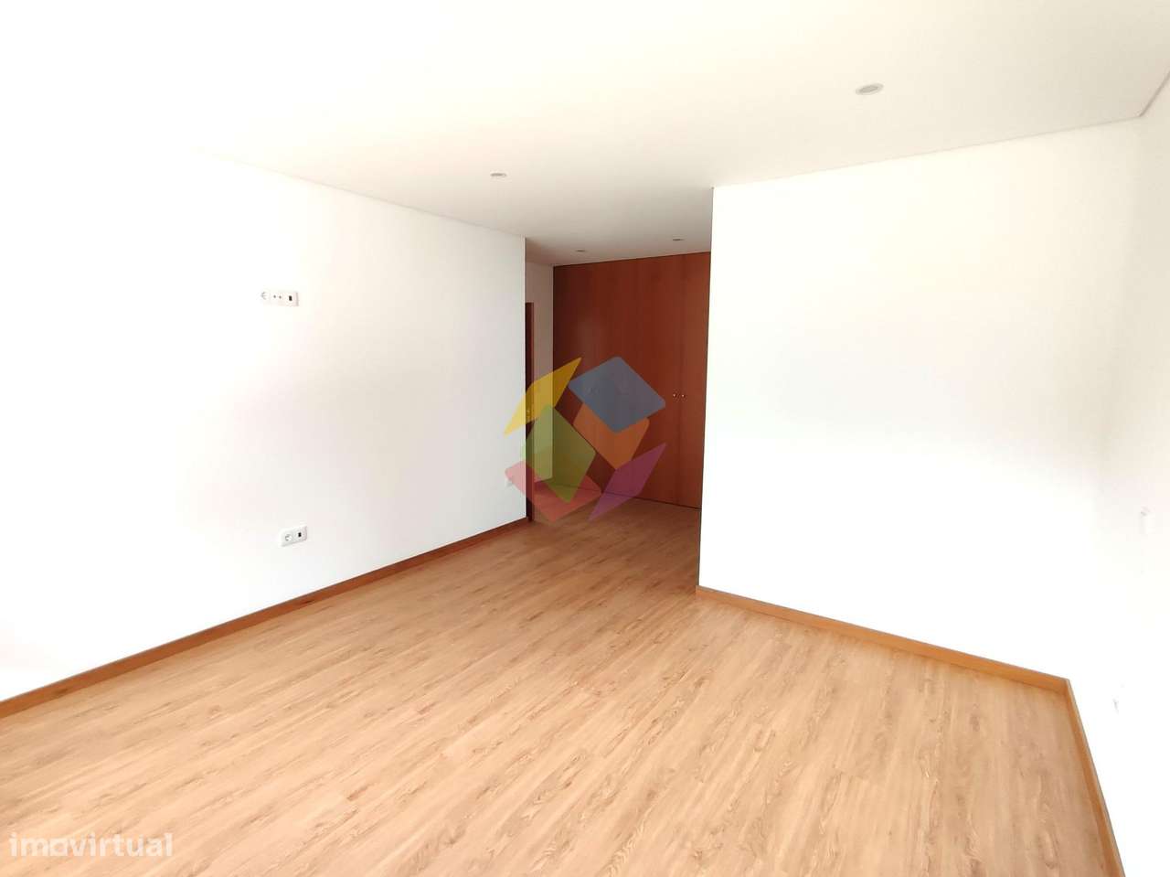 Magnífica Moradia T3 +1 em Stª. Maria da Feira-38