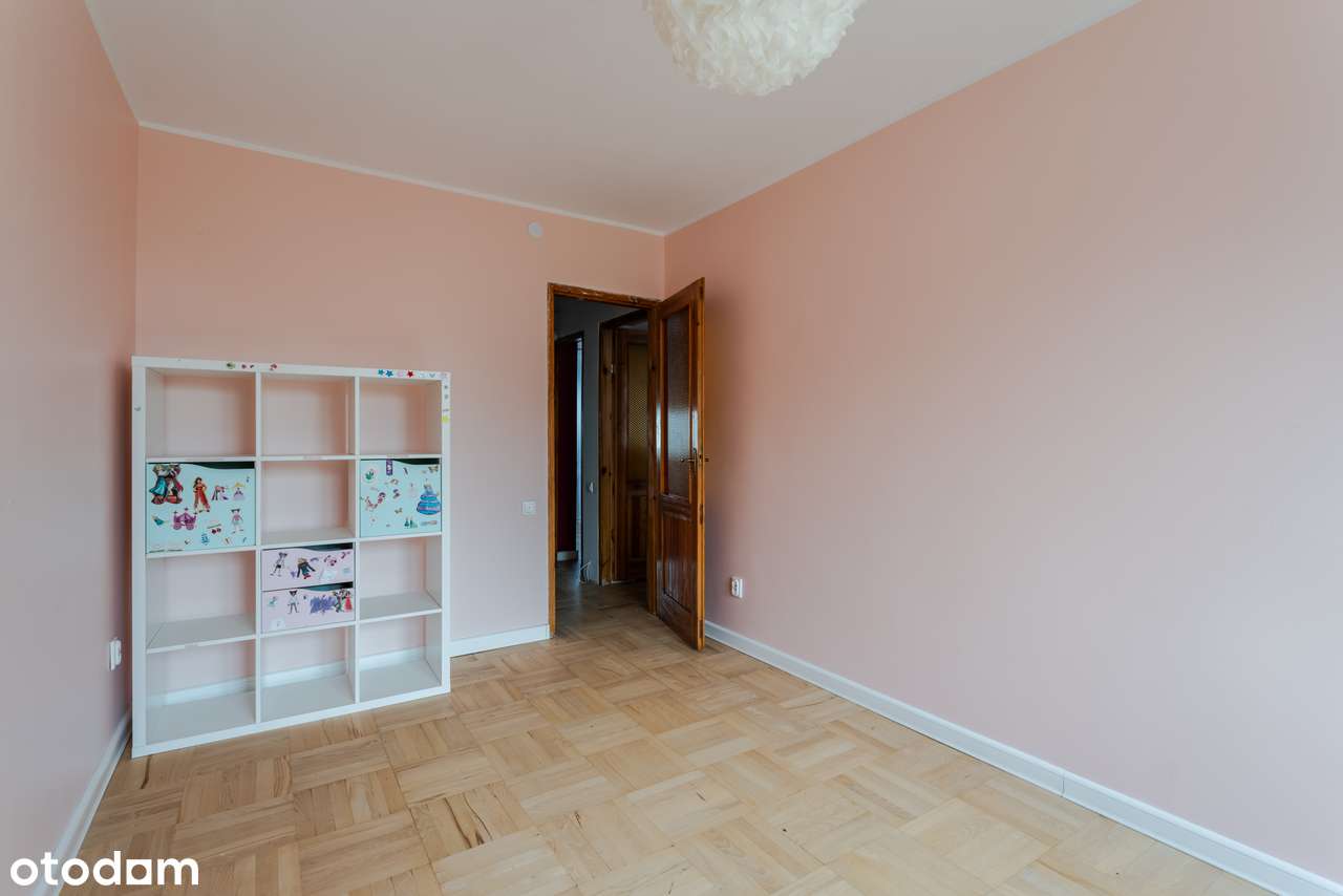 Dom w Poznaniu dla rodziny lub firmy, 7 pokoi, piwnica. garaż-8