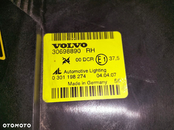 Lampa przednia prawa VOLVO S40 V50 03-07 XENON - 7