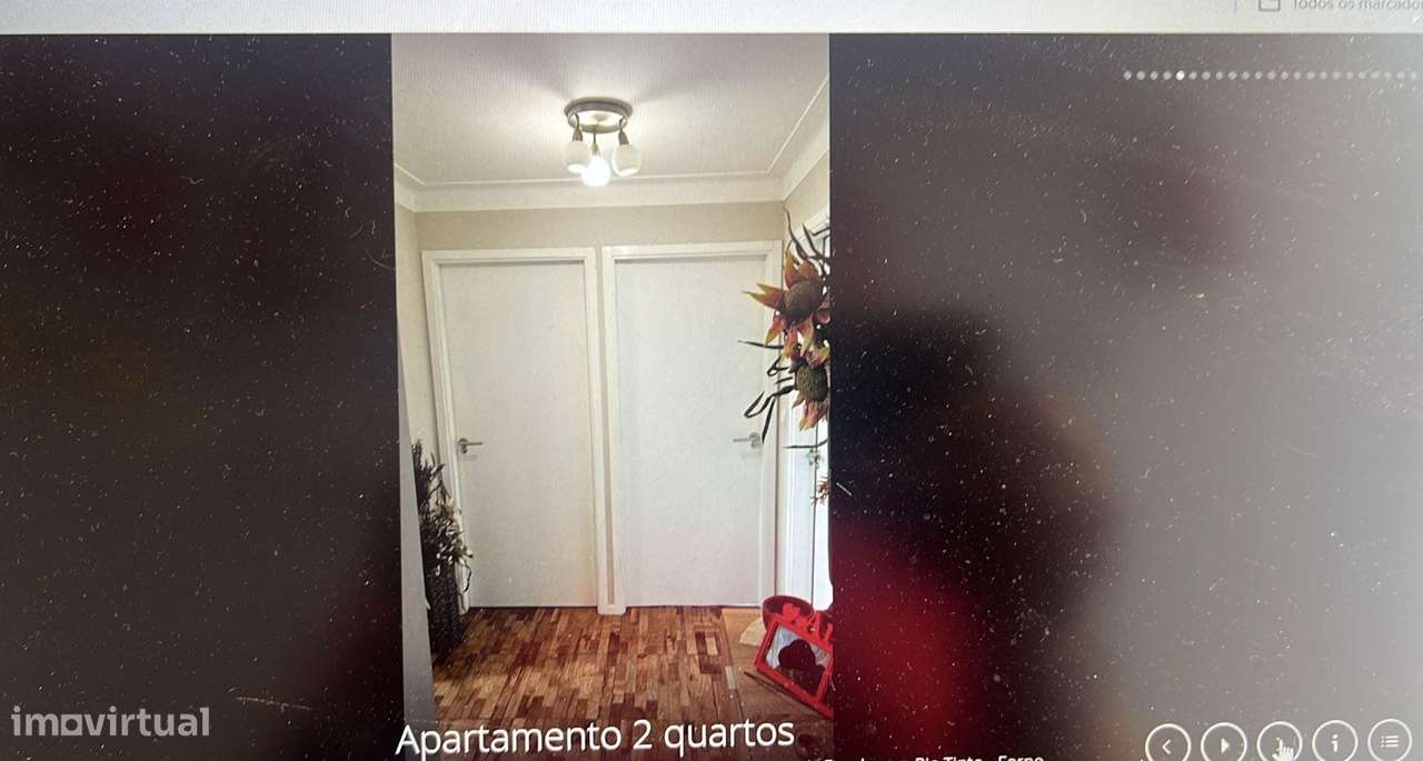 Oportunidade - T2 - C/ Varanda - Forno, Rio Tinto, Areosa-6