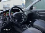 Ford Focus 1.8 Ambiente - 17