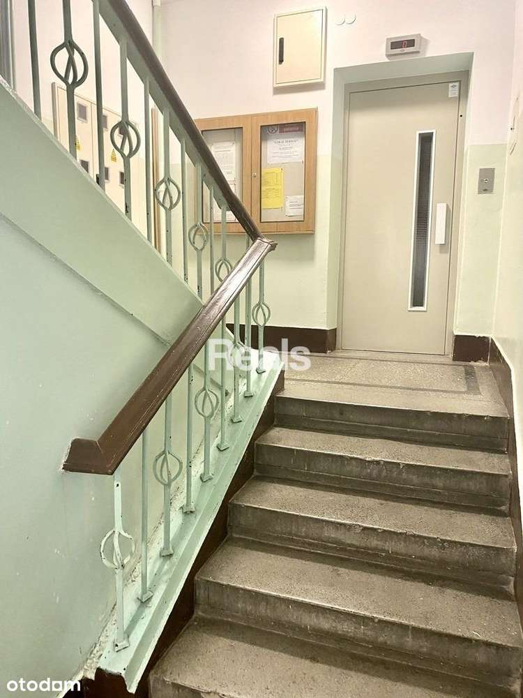 Kmienica z windą 2 pok. ul. Marszałkowska. Okazja!-11