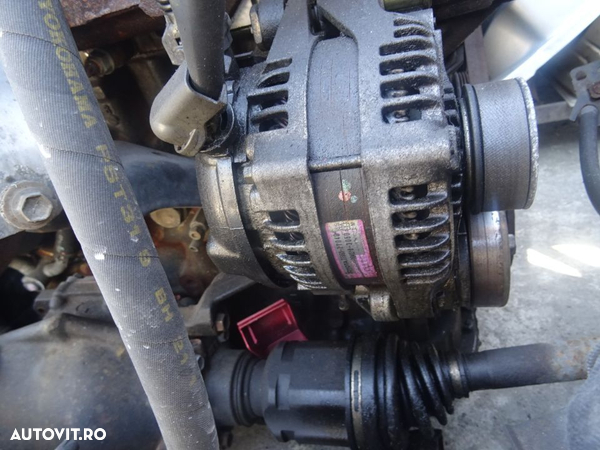 Vand Alternator Toyota RAV 4 2.0 Diesel din 2005 cod: 27060-27040 - 2