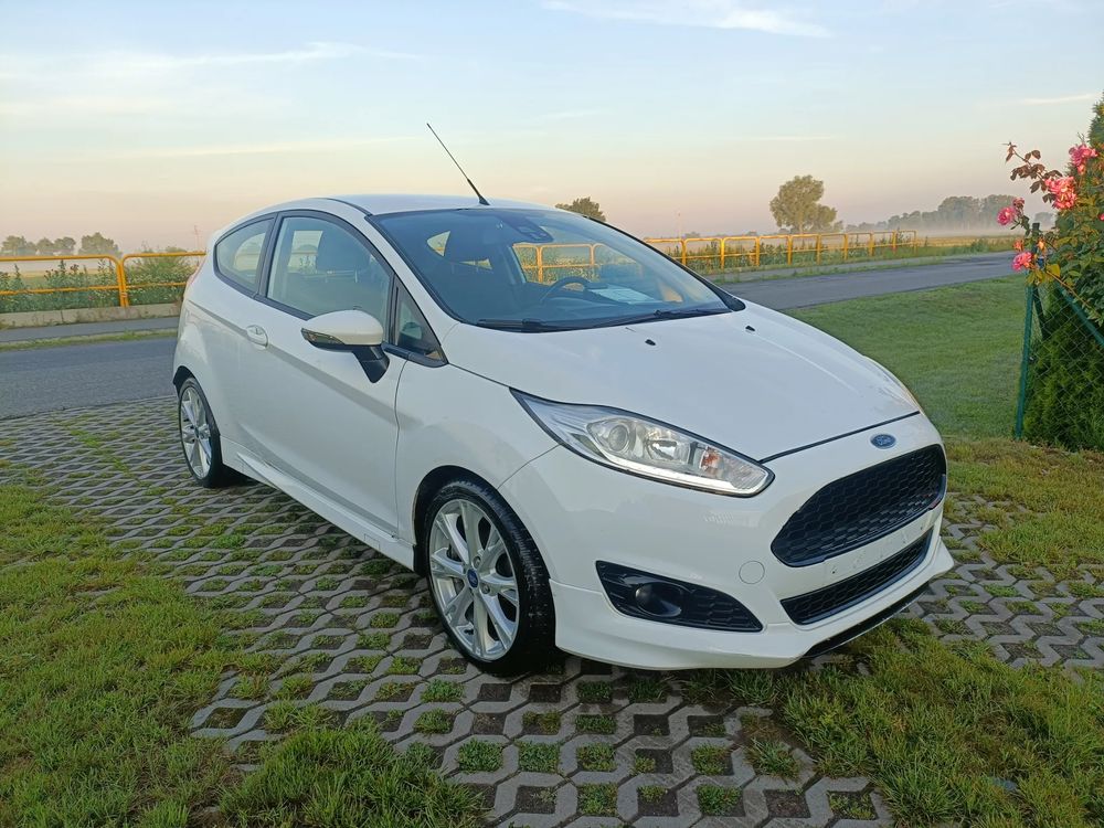 Ford Fiesta Mk7 2013