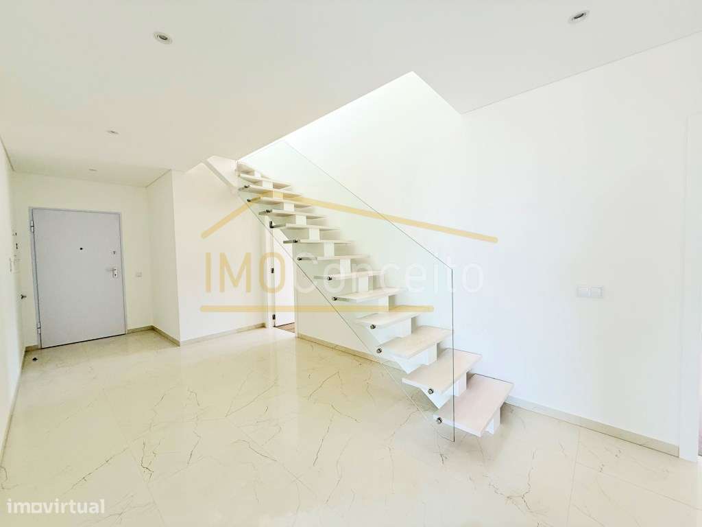 APARTAMENTO T3 NA NAZARÉ | TERRAÇO PRIVATIVO , PISCINA NO TOPO DO E...-19